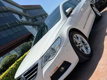 Cars: Passat  CC