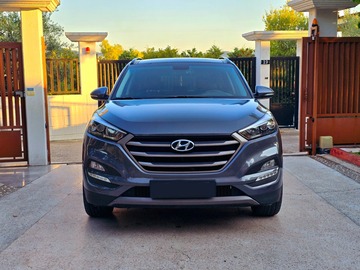 Cars: Hyundai Tucson 2016