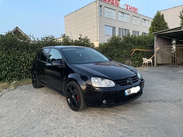 Cars: Volkswagen Golf