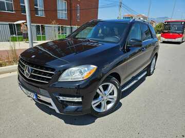 Auto: Mercedes Benz ML350CDI