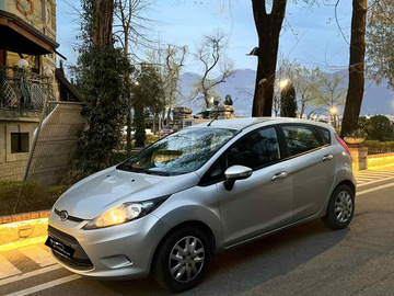 Cars: FORD FIESTA 1.4 TDI DIESEL MANUAL 