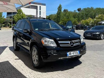 Cars: Mercedes-Benz GL class