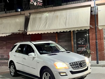 Cars: Mercedes Benz ML 2011 