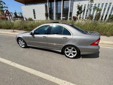 Cars: mercedes c class 