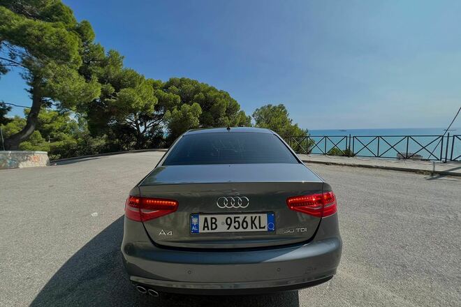 Audi A4 2015 2.0TDI