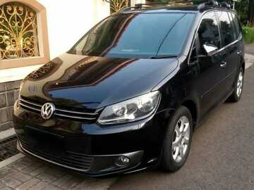 Cars: Volkswagen Touran 