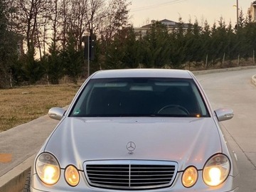 Cars: E CLASS 2.2 Diesel Automatic