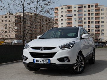 Cars: Hyundai Tucson