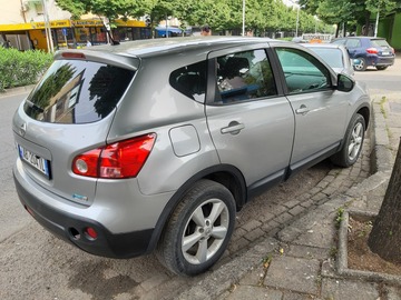 Cars: Nissan Qashqai 