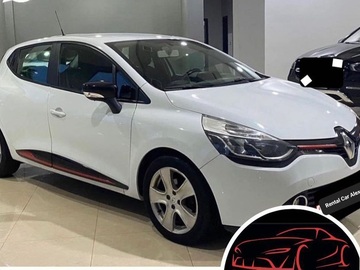 Cars: Renault Clio 2015