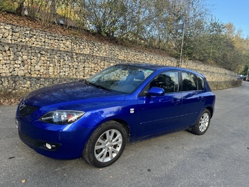 Makina: Mazda 3