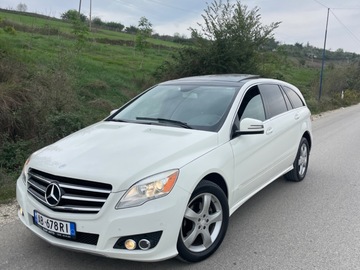 Cars: Mercedes Benz R-class