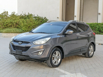 Cars: Hyundai Tucson LX20