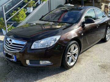 Cars: Opel Insignia