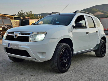 Makina: Dacia Duster