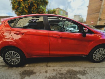 Makina: 2015 Red Ford Fiesta diesel JI