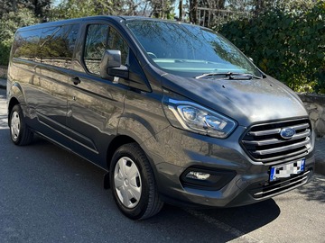 Cars: Ford Transit (2021) 9 seater 
