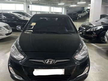 Makina: Hyundai Accent