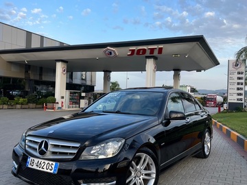 Makina: Mercedez C-Class