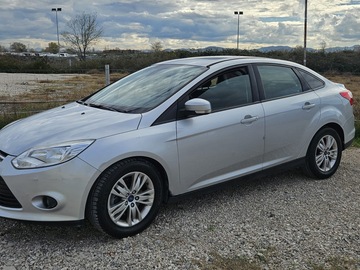 Cars: Ford Focus 