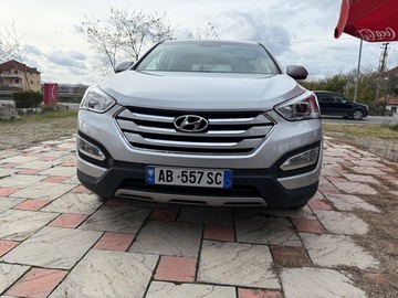 Cars: Hyundai santafe automatic