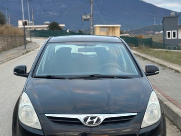 Cars: Hyundai i20 (401)