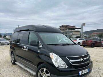 Cars: Hyundai starex