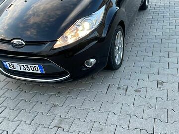 Makina: 733  FIESTA FORD 2