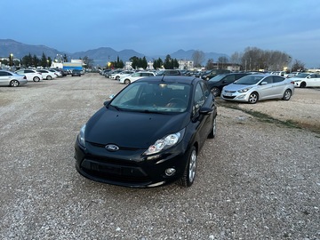 Cars: Ford fiesta 2013