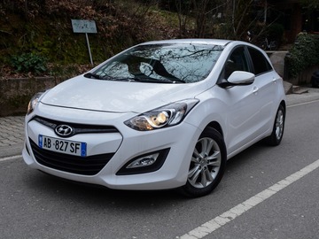 Cars: Hyundai i30