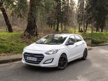 Cars: Hyundai i30