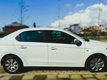 Cars: 2018 Peugeot 301 White