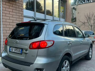 Makina: Hunday Santa FE SUV