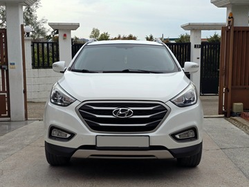 Cars: Hyundai Tucson 2013