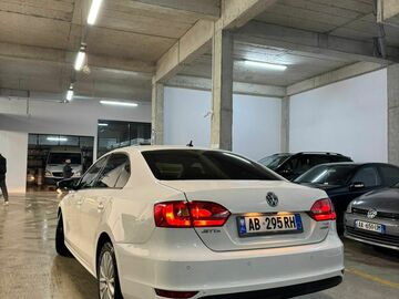 Cars: Vosvagen jetta 