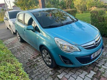 Makina: Opel Corsa (2011)