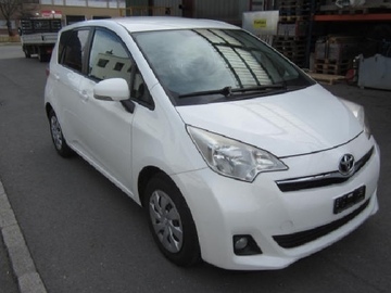 Cars: Toyota Verso-S 