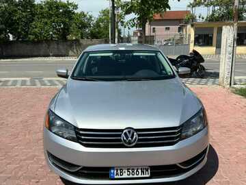 Cars: VOLKSWAGEN PASSAT