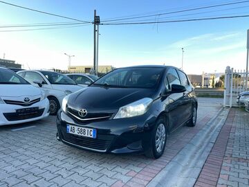 Makina: Toyota Yaris 588