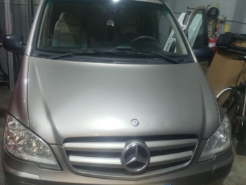 Cars: Mercedes-Benz Viano