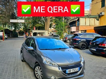 Makina: PEUGEOT 208