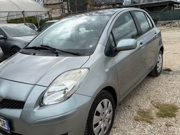 Cars: TOYOTA YARIS (3)