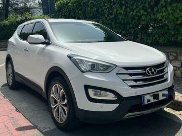 Makina: Hyundai Santa Fe 6+1 (7 seater)