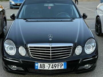 Makina: Benz E320