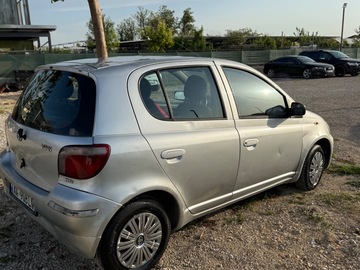 Cars: TOYOTA YARIS Manual