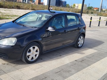 Cars: Wolkswagen golf 5