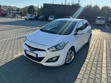 Auto: Hyundai i30  Automatik