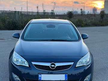 Makina: Opel Astra