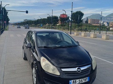 Cars: Opel Corsa