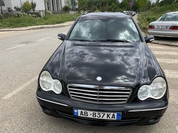 Makina: mercedes benz 